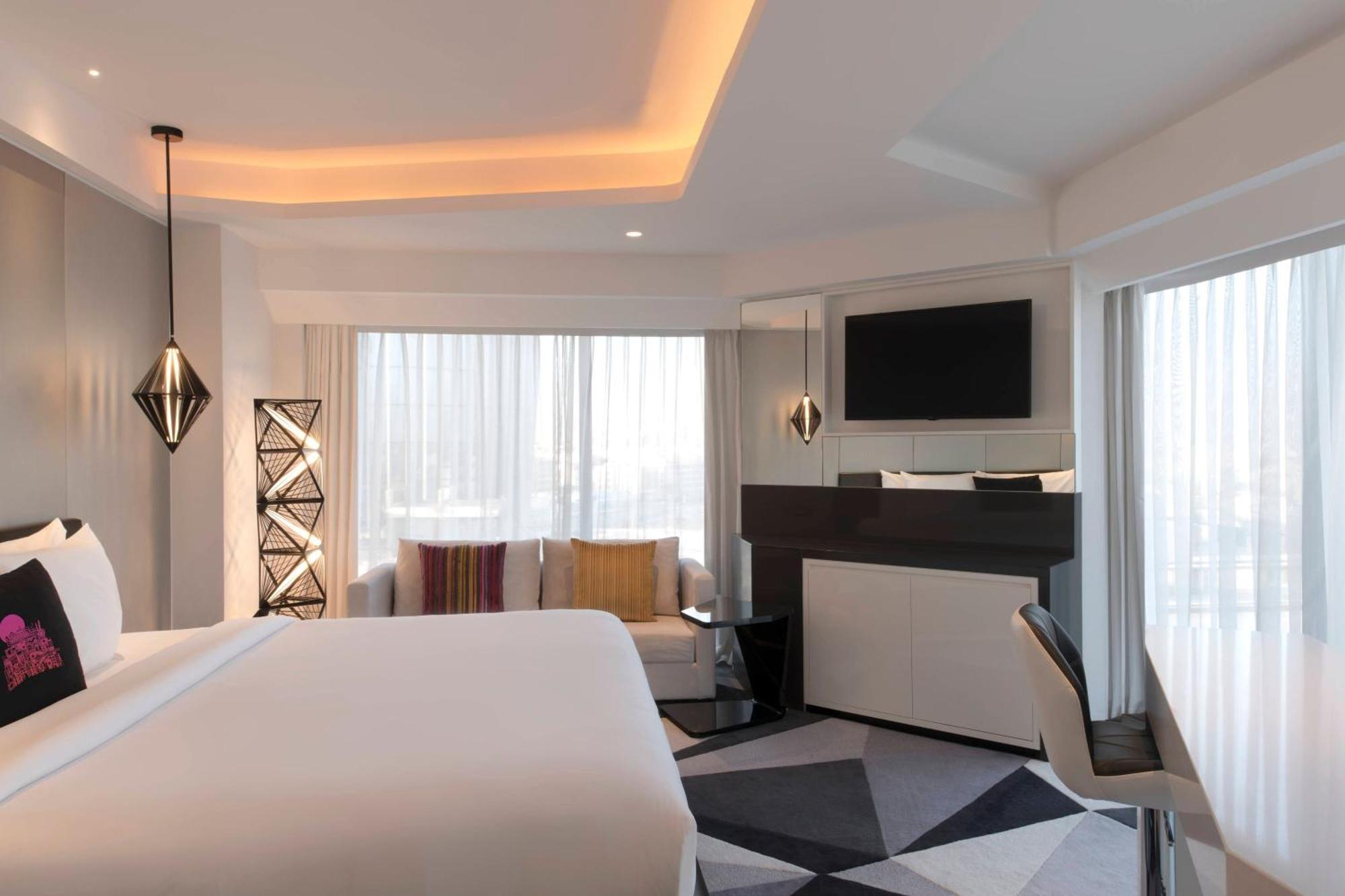W 5* Amman